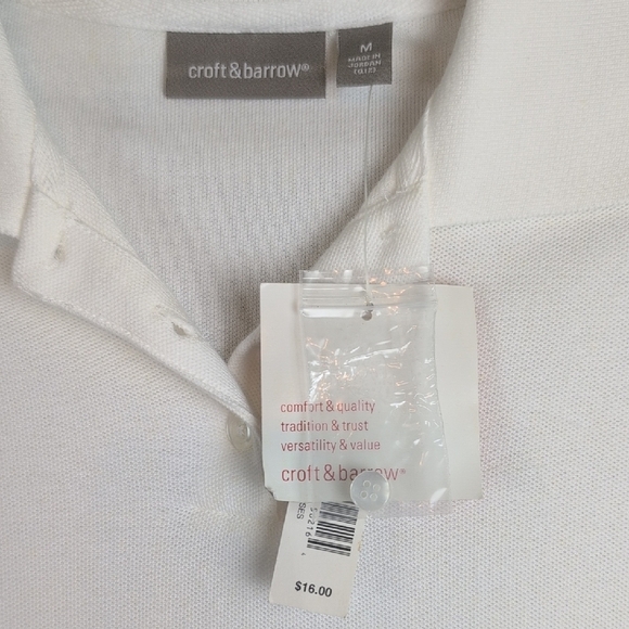 Croft & Barrow Women's Button Down Shirts - White and Coral - Picture 4 of 6